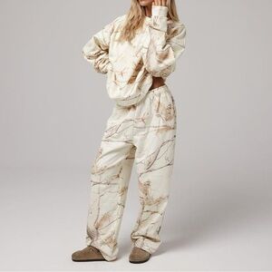 DAIRY BOY Camo crew neck